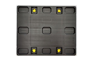 bottom side of bottom pallet